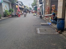 Hình ảnh Bán nhà 3 tầng, hẻm 8m oto quay đầu, Lê Văn Chí, Thủ Đức. Giá 6.1 tỷ