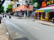 Hình ảnh Không có căn thứ 2- Nhà 70m2- Giáp Quận 10- Gần Bàu Cát, Đồng Đen