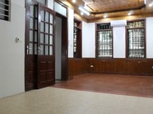 Hình ảnh Cho thuê tầng 1 làm văn phòng, vị trí đẹp, giá siêu tiết kiệm