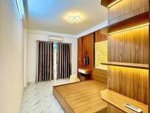 Hình ảnh Bán Nhà **NGỌC THUỴ**, 45 M2, Ngõ Ô Tô, Giá 5 Tỷ