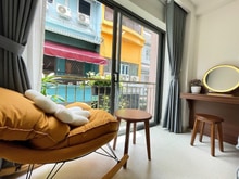 Hình ảnh Trống sẵn phòng ban công gần rạp Quốc Thanh quận 1