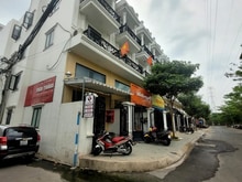 Hình ảnh Cho thuê nhà 1 trệt 3 lầu, 5p 4wc ngay ngã tư ga Q.12