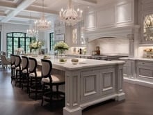 Hình ảnh Cho thuê Biệt Thự Đơn Lập bên Mỹ Phú dt 18x18m , sân vườn rộngPMH,Q7