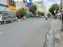 Hình ảnh Mặt tiền lê văn duyệt - kinh doanh đông đúc - đang có dòng tiền cho