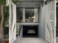 Hình ảnh cho thuê nhà phố MT Bát Nàn , 8x20, hầm 3 tầng , sàn trống suốt