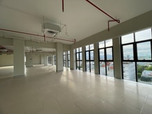 Hình ảnh Văn phòng đường Phan Đăng Lưu, Diện tích 350m2 giá chỉ 9$/m2/tháng