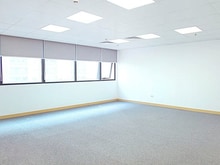 Hình ảnh Charmington Q10- cho thuê sàn văn phòng 200m2 trống sẵn 65 triệu/tháng