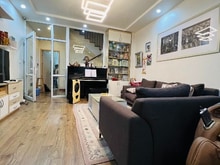 Hình ảnh Bán Nhà**Thượng Thanh**, 45 M2, Ba Bước Ra Ngõ Ô Tô, Giá 4,5 Tỷ