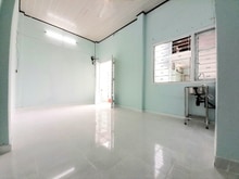 Hình ảnh Phòng 4tr2-4tr4 có ban công, rộng gần 40m2