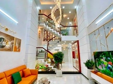 Hình ảnh Bán Nhà Đưc Giang 65m2-5 tầng-DÂN XÂY-Ô TÔ- FULL NỘI THẤT- hơn 8 tỷ