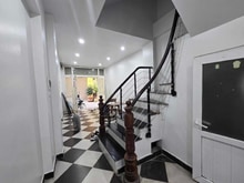 Hình ảnh Bán nhà bồ đề thông hồng tiến 5 tầng ngõ thông kinh doanh gara oto