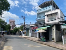 Hình ảnh Bán căn nhà trung tâm P. Phước Long B - DT 75m2 ( 5x15) giá 4,5 tỷ.