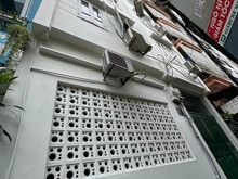 Hình ảnh Bán Nhà Trung kính DT 78m2 5 Tầng-Mặt Tiền 6,9m 12 phòng Khép kín