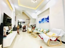 Hình ảnh Nhà Mới Đẹp Hẻm Ô Tô Tránh Đường Bình Đông Hoàn Công Đầy Đủ