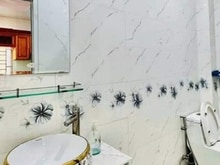 Hình ảnh Mặt tiền Chợ BÀN CỜ VIP QUẬN 3  - 5 TẦNG