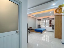 Hình ảnh 🏡🏡Cho Thuê Căn Hộ Q1_Gần ĐH Hoa Sen_ĐH Văn Lang_Nhà Mới Ban Công Lớn