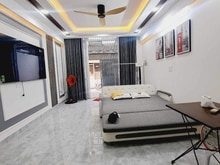Hình ảnh Nhà ngay Hòa Hưng Q10-7 PN- Kinh doanh tốt
