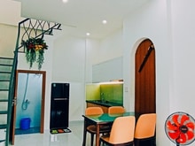 Hình ảnh Nhình 2 tỷ, Nở Hậu, 2 tầng TRƯNG NỮ VƯƠNG, kiệt rộng. ở ngay.