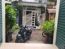 Hình ảnh Q10 nhà đẹp HXH, 1 căn ra mặt tiển , giá tốt
