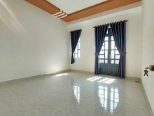 Hình ảnh Chính chủ bán nhà Đ.Tô Hiến Thành Q10 1 tỷ 270 60m2 Gần bách hoá xanh