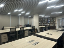 Hình ảnh Văn phòng Sala 120m2, nội thất sang trọng và phòng họp chuyên nghiệp