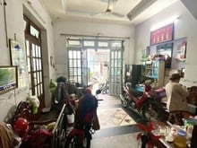 Hình ảnh Bán Nhà 98m2 - 3 Tầng - 2 Mặt Tiền Hẻm Xe Hơi - Nguyễn Hữu Cầu  - HM