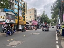 Hình ảnh Mặt tiền ngay Hai Bà Trưng Q.1, 10x21m, 3 tầng chỉ 68 triệu