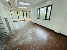 Hình ảnh Cho thuê nhà(7x18m)-4tầng ngay đ.Sư Vạn Hạnh,q.10 chỉ 52!