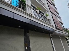 Hình ảnh Bán Nhà Phố Trạm - 50M - Gara Oto - Vị Trí Đắc Địa - Ngõ Nông Và Thoán
