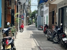 Hình ảnh Nhỉnh 5 tỷ có nhà 1 sẹc CMT8 ngay trung tâm Q3 56m2 3 lầu gần c.viên