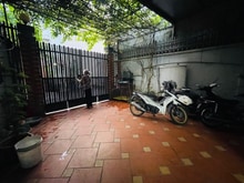 Hình ảnh Bán nhà dân xây 122 m 4 tầng sân vườn gara ô tô Trung Tâm Bồ Đề Nguyễn