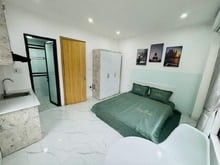 Hình ảnh Hiếm: Siêu phẩm CCMN khu VIP Xuân Thuỷ - lô góc - 105m - 18.3 tỷ