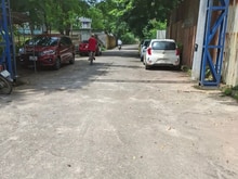 Hình ảnh Bán nhà c4 uy nỗ, 70m oto tránh, thông giá chỉ 2,x tỷ tl. lh: