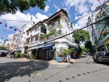Hình ảnh 2MT Nguyễn Chánh Sắt p13 Tân Bình 18,5x10 cn 173m2 nhà 3 tầng ST