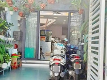 Hình ảnh Bán nhà đẹp HXH Huỳnh Tấn Phát Quận 7