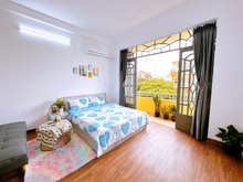 Hình ảnh 1 phòng ngủ bancông view thành phố rộng rãi tại Hoàng Văn Thụ, Quận 10