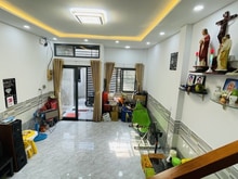Hình ảnh Nhà đẹp ngã tư Âu Cơ- Lạc Long Quân, 51m2 2 PN, hẻm ba gác nhỉnh 4 tỷ