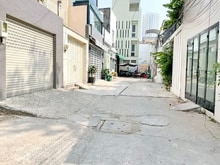 Hình ảnh HOT - Bán nhà phố 2 lầu thiết kế đẹp MT KDC Kiều Đàm Q7
