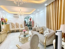 Hình ảnh Siêu Đẳng Cấp, Bán Nhà **Ngọc Thuỵ**, 65 M2, Ngõ Ô Tô Tránh, Giá 13 Tỷ