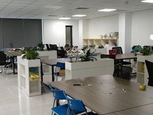 Hình ảnh Cho thuê sàn văn phòng Tố Hữu, 120 m2/tầng, mặt tiền 12M. sàn thông