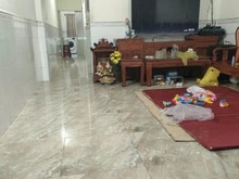 Hình ảnh Bán căn nhà Mặt Tiền đường Phan Đăng Lưu, gần trường học Dĩ An C , BD