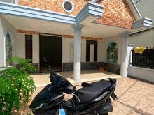 Hình ảnh Bán Villa 120m2 ô tô ngủ trong nhà Đường Lâm văn Bền trung tâm Q7.