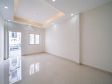 Hình ảnh **Bán nhà mặt tiền Cách Mạng Tháng 8**, phường 6 Tân Bình - 3,7 x 15