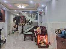 Hình ảnh Bán nhà 3 tầng 4x18m mặt tiền đường kinh doanh sát bến xe Quận 8.