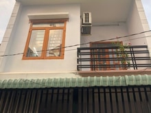 Hình ảnh Bán nhà 1 trệt 1 lầu + sân thượng gần ngã 4 bình chuẩn thuận an