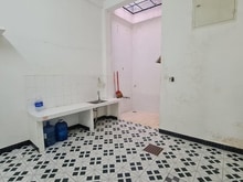 Hình ảnh Bán nhà 2 tầng mặt tiền đường Nguyễn Khanh ngay TTTP Nha Trang
