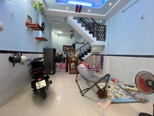 Hình ảnh Khu vip Lê Văn Quới gần ngã Tư Bốn Xã 2 tầng 32m2
