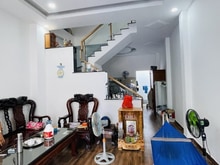 Hình ảnh Bán Nhà 3 Tầng Mặt Tiền Đường 882 - Phú Hữu, Chỉ 5,2 tỷ.