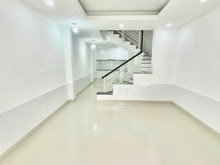 Hình ảnh Nhà đẹp khu D, 4x18 tiện ở- làm VP, Spa, lớp học