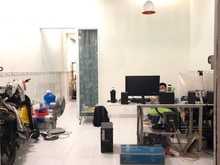 Hình ảnh Nhà cạnh Vietcombank Lạc Long Quân, P.10, Tân Bình, 4.1 tỷ